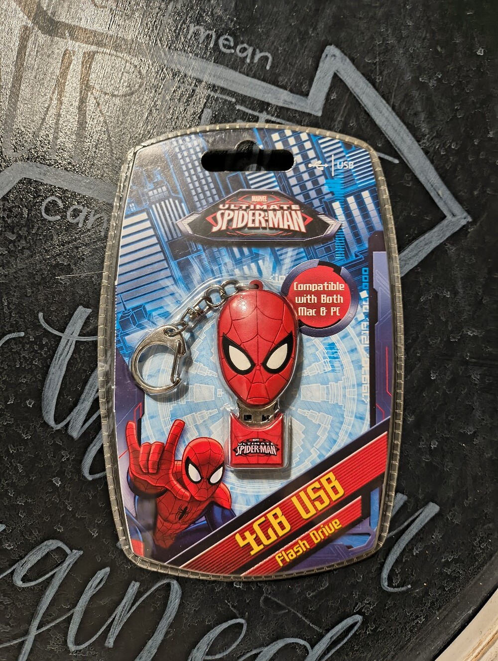 Marvel Ultimate Spider-Man 4GB USB Flash Drive - Red